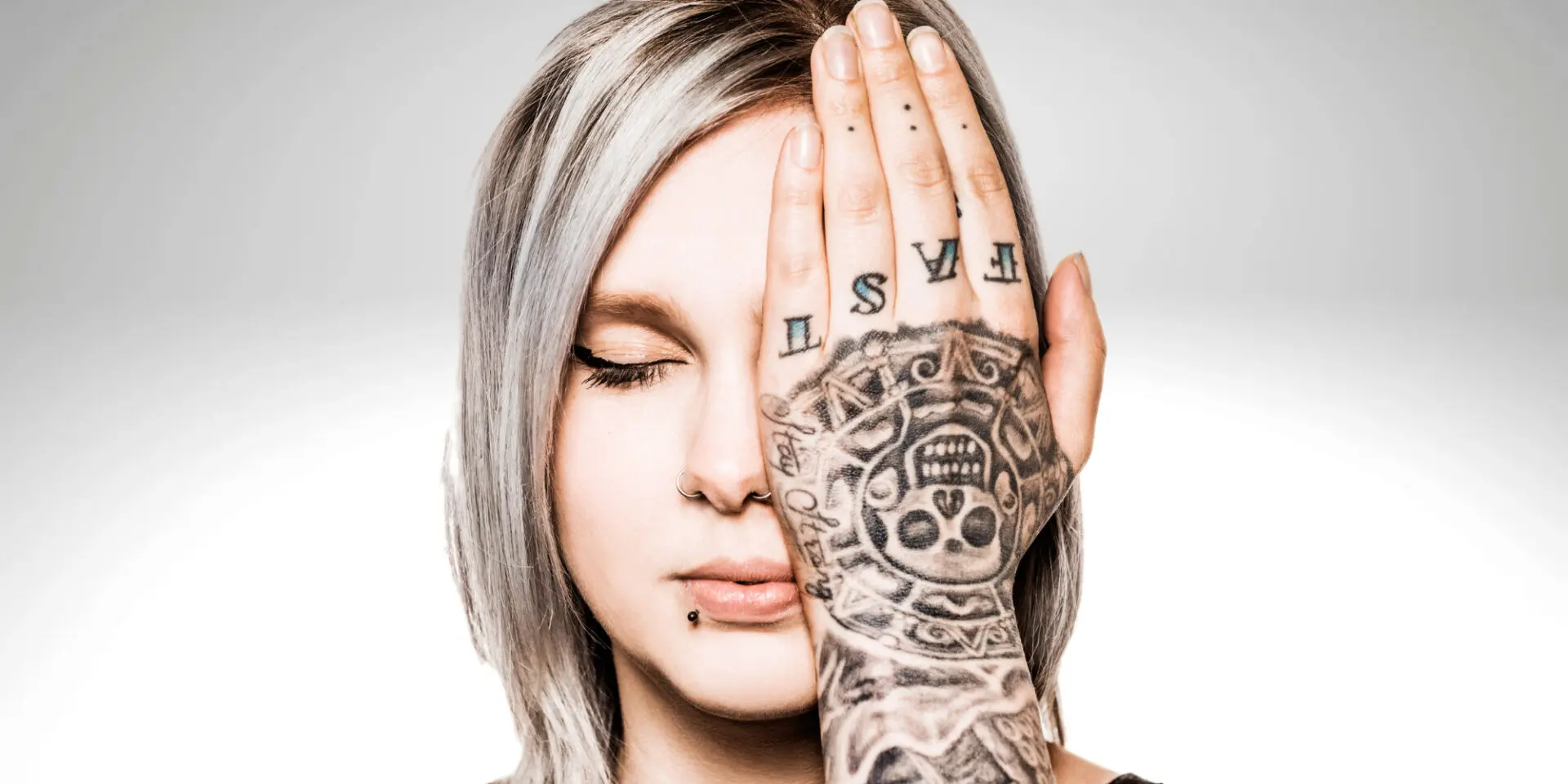 Creating hand tattoos